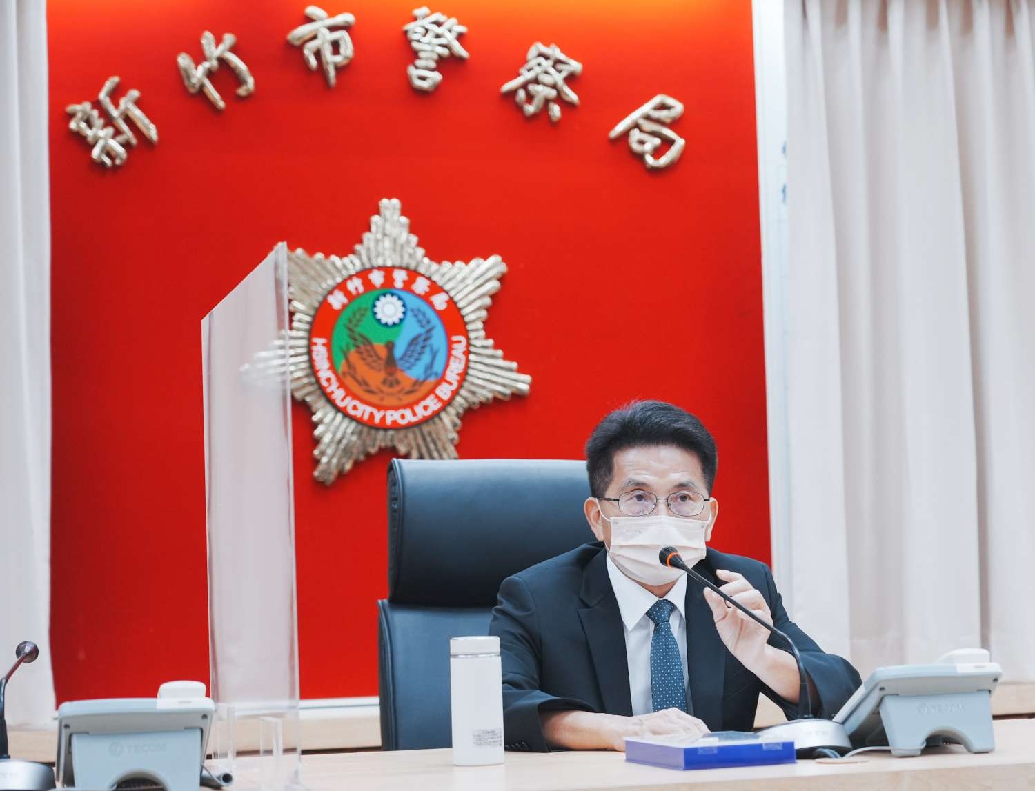 圖3. 代理市長陳章賢代表全體市民朋友感謝所有警察弟兄。|